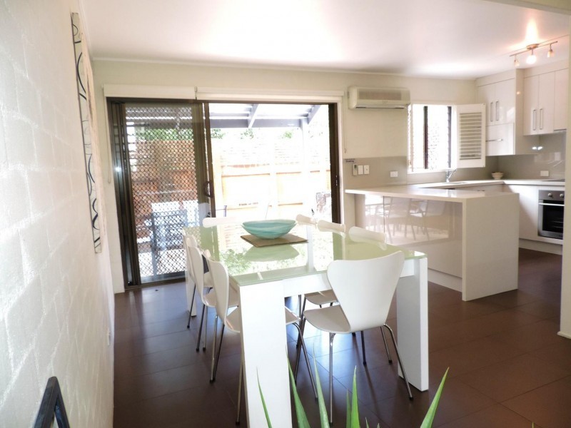 6/40-42 James Street, Noosaville QLD 4566