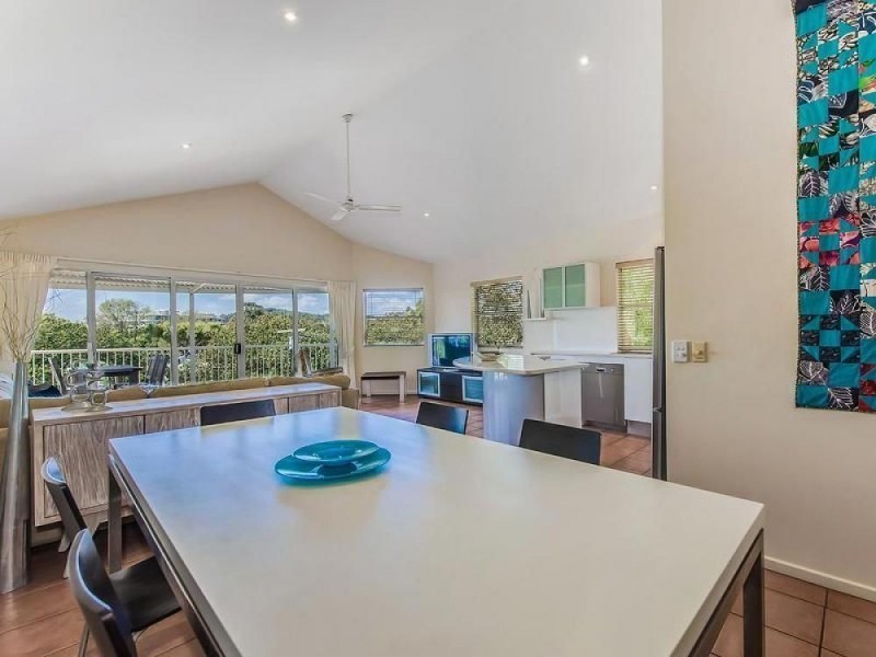 3/11 Russell Street, Noosaville QLD 4566