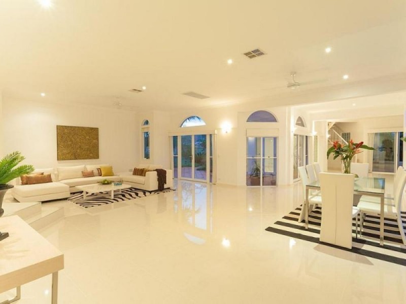 19 Mermaid Quays, Noosaville QLD 4566