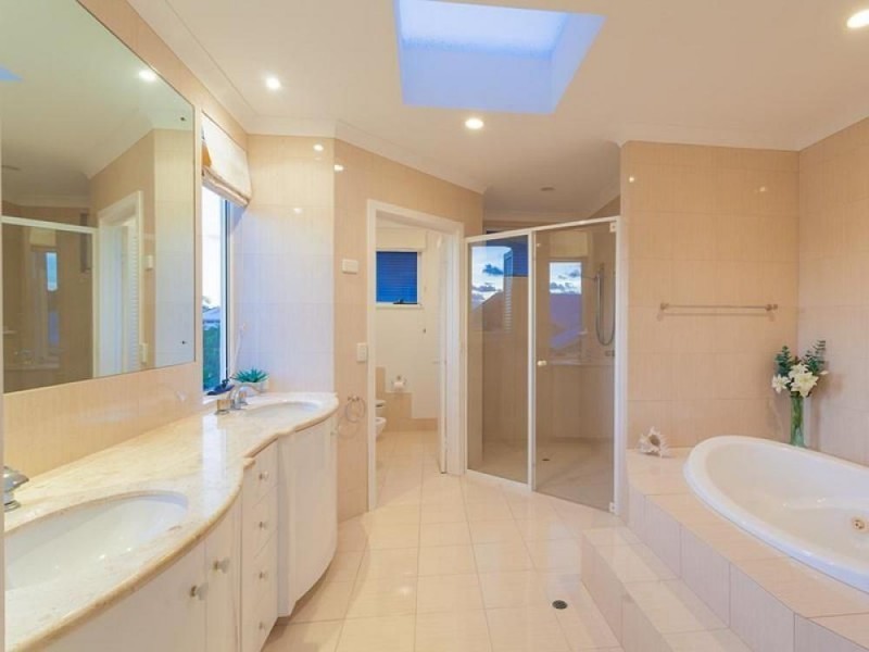 19 Mermaid Quays, Noosaville QLD 4566