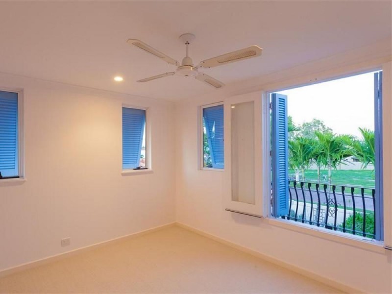 19 Mermaid Quays, Noosaville QLD 4566