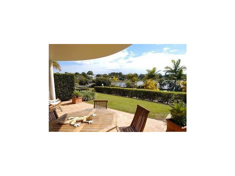 8/2 Blakesley Street, Tewantin QLD 4565