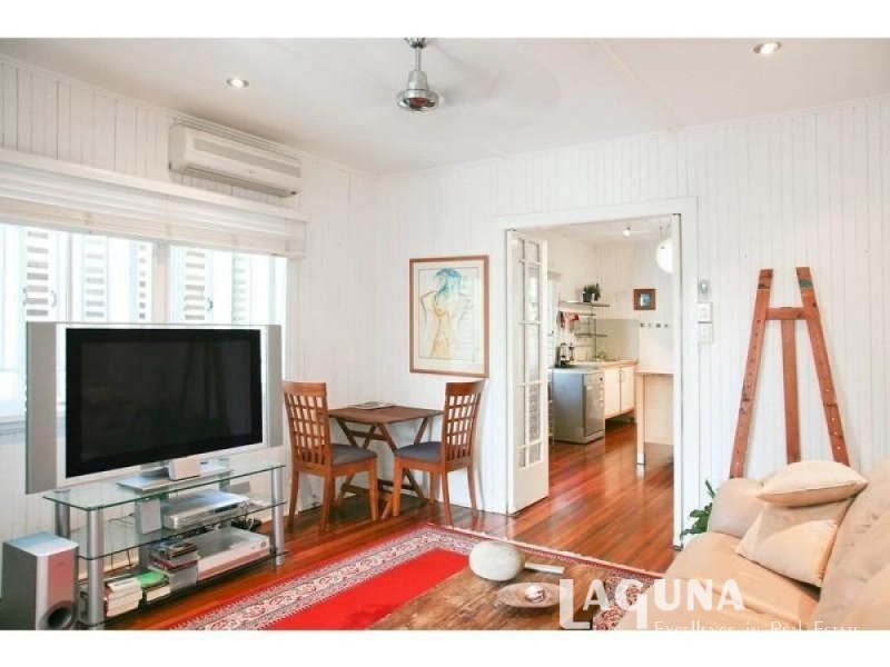 94 Moorindil Street, Tewantin QLD 4565