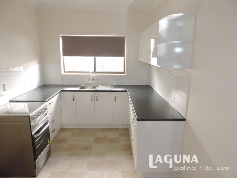 1/4 Ann Street, Noosaville QLD 4566