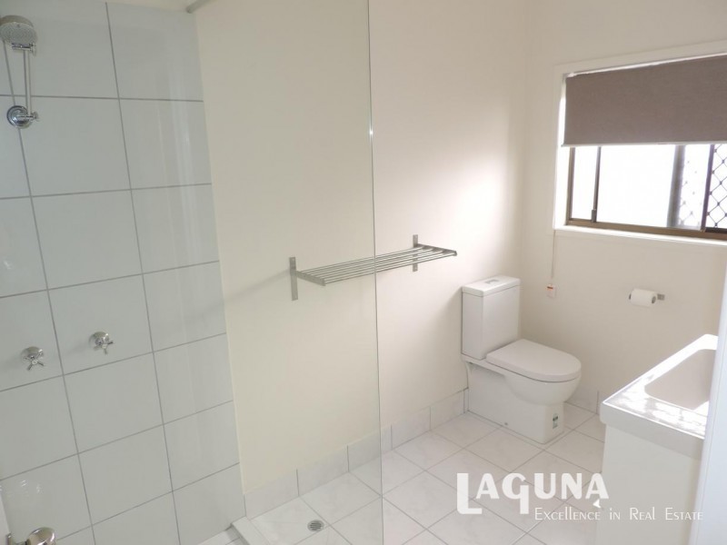 1/4 Ann Street, Noosaville QLD 4566