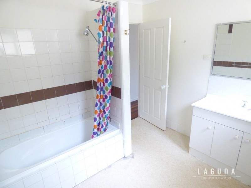 26 Shield Street, Tewantin QLD 4565