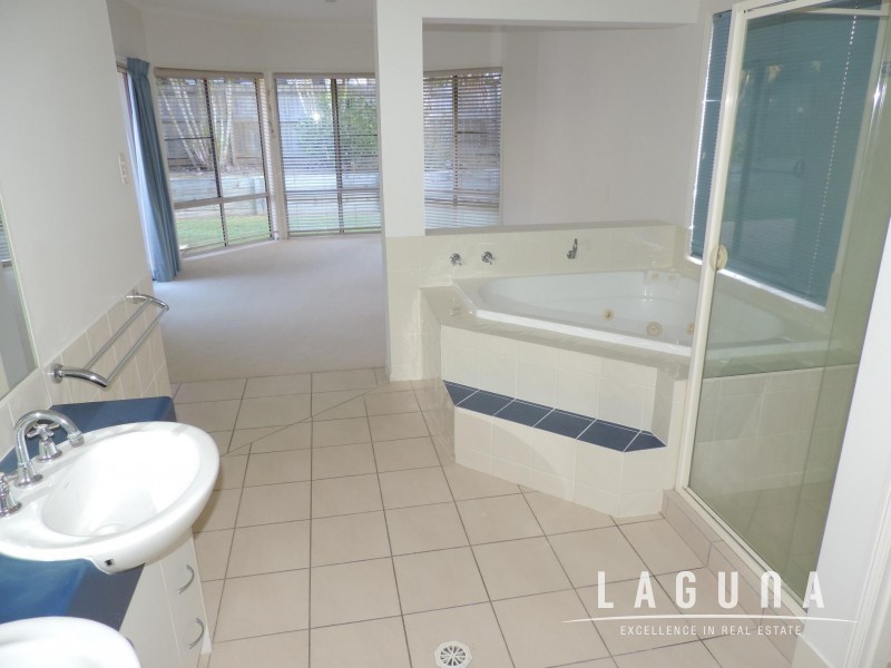 3 Shipyard Circ, Noosaville QLD 4566