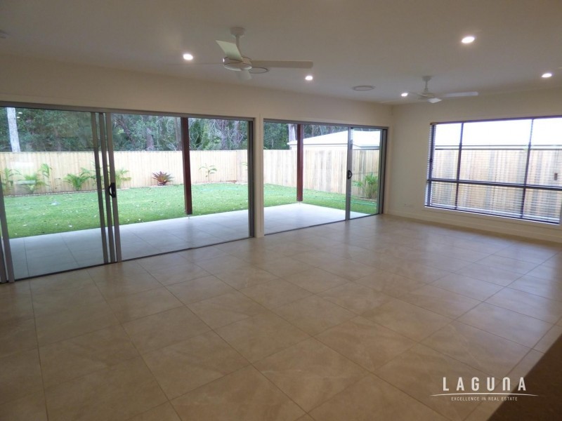 8 Livingstone Street, Tewantin QLD 4565