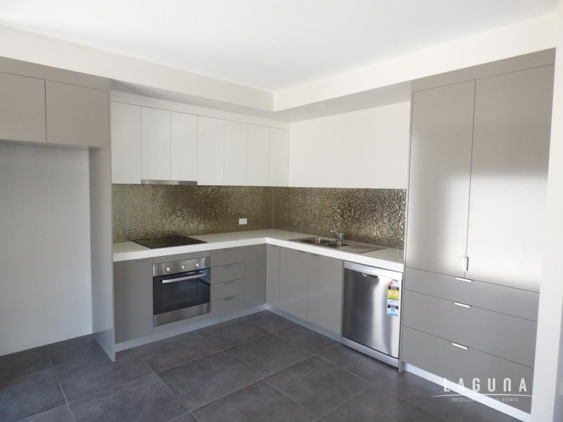 13/4 Hofmann Drive, Noosaville QLD 4566