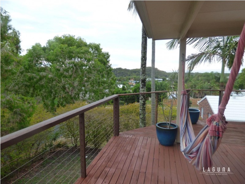 3 Defender Court, Sunrise Beach QLD 4567