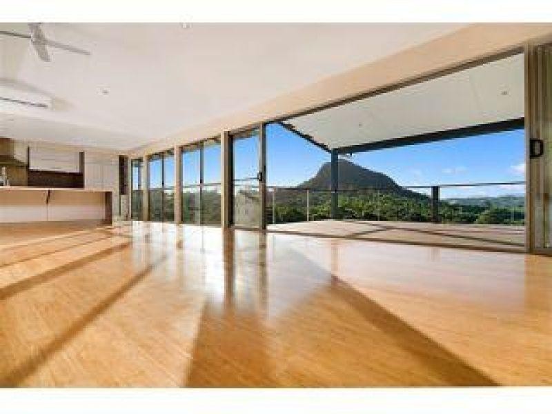 16 Omaroo Place, Cooran QLD 4569