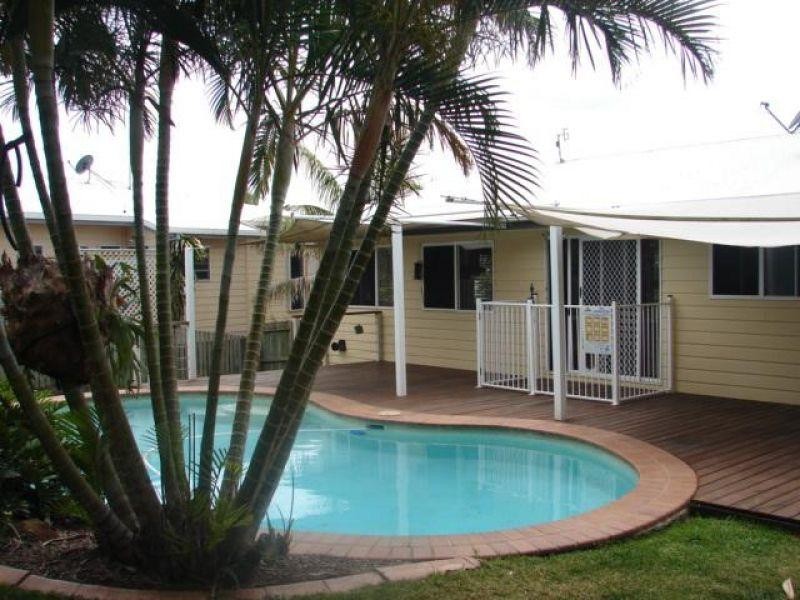 5 Baratook Crescent, Mount Coolum QLD 4573