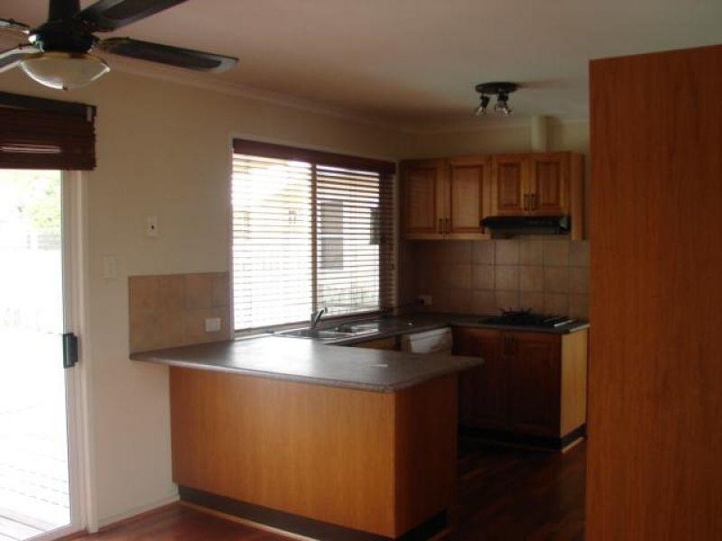 5 Baratook Crescent, Mount Coolum QLD 4573