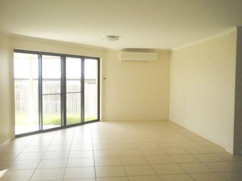 77 Gympie View Drive, Southside QLD 4570