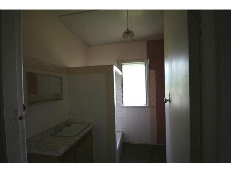 69  Henry Street, Gympie QLD 4570