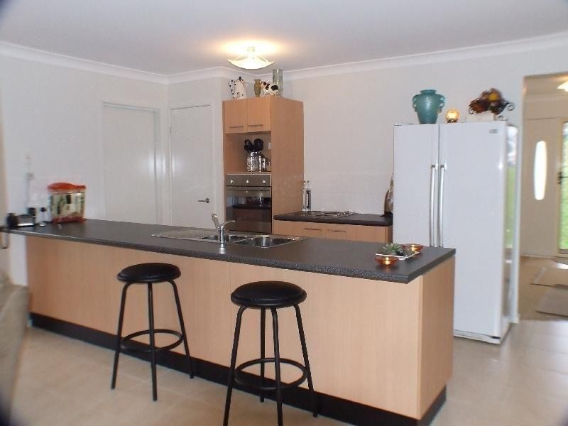 52  Gympie View Drive, Southside QLD 4570