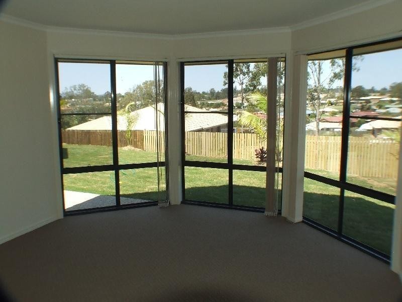 76  Gympie View Drive, Southside QLD 4570