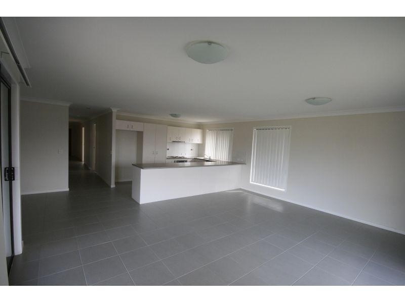 42 St Andrews Crescent, Gympie QLD 4570