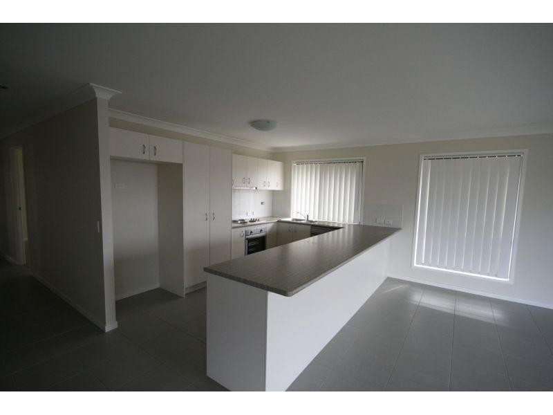 42 St Andrews Crescent, Gympie QLD 4570