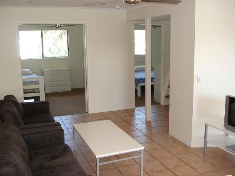 120/24 Lake Weyba Drive, Noosaville QLD 4566