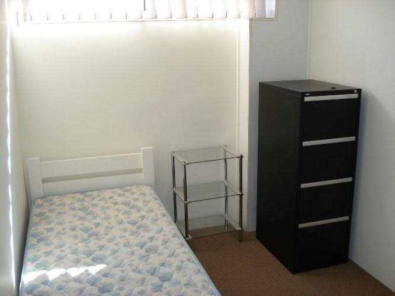 120/24 Lake Weyba Drive, Noosaville QLD 4566