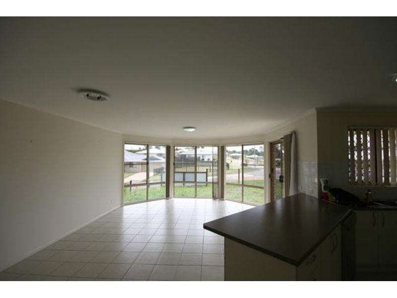 2  Jasper Court, Southside QLD 4570