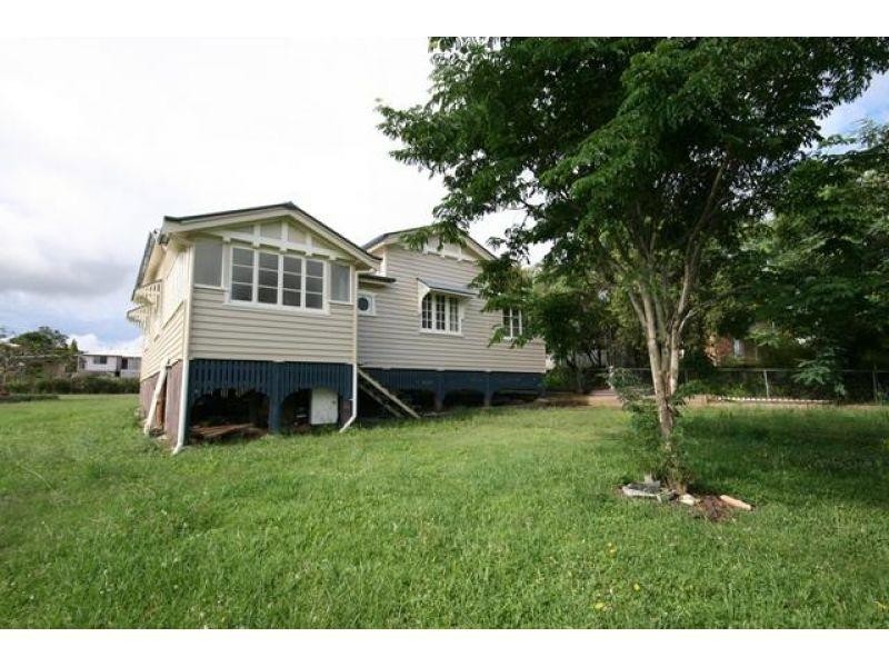 8  Berrie Street, Gympie QLD 4570