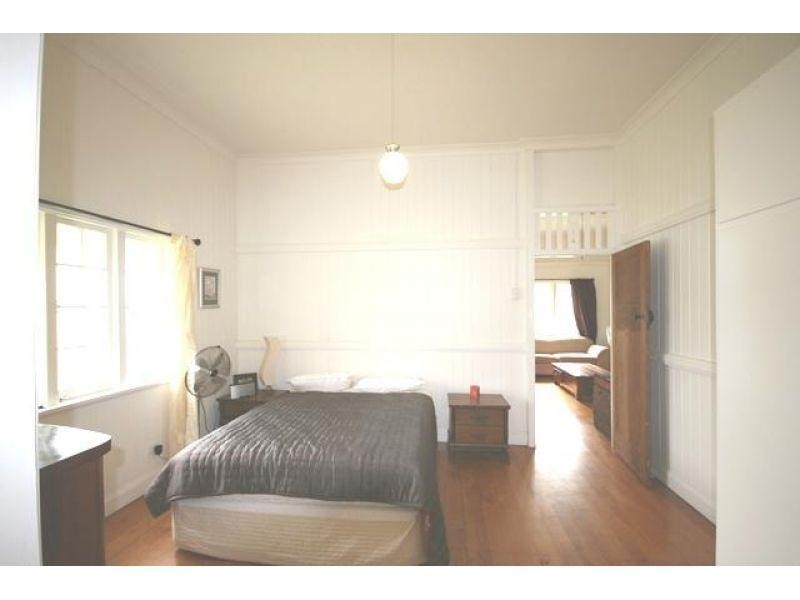 8  Berrie Street, Gympie QLD 4570