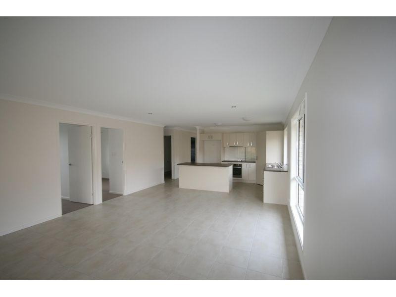 7 Amalie Court, Gympie QLD 4570