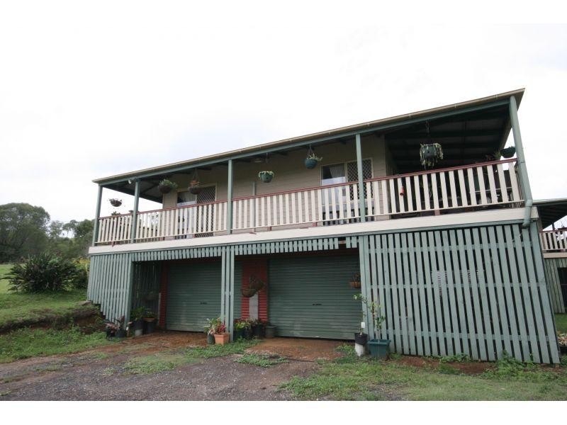 92 Robert Road, Chatsworth QLD 4570