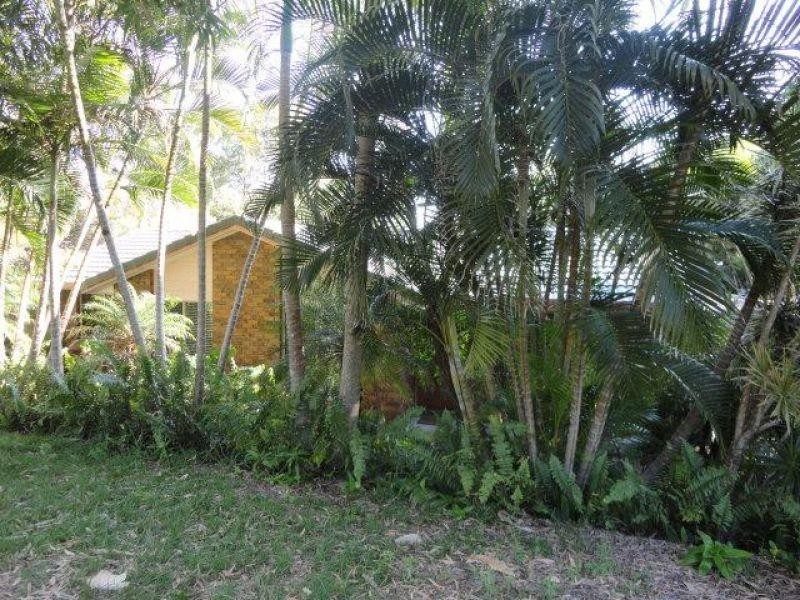 38 Victory Crescent, Sunrise Beach QLD 4567