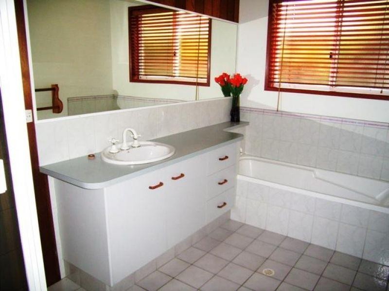 20 Satinay Dr, Tewantin QLD 4565