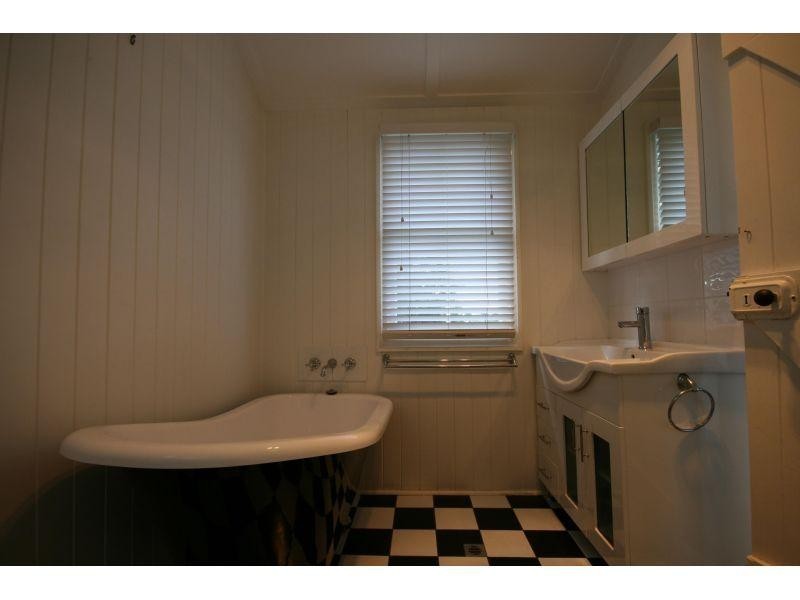 19 Calton Hill, Gympie QLD 4570