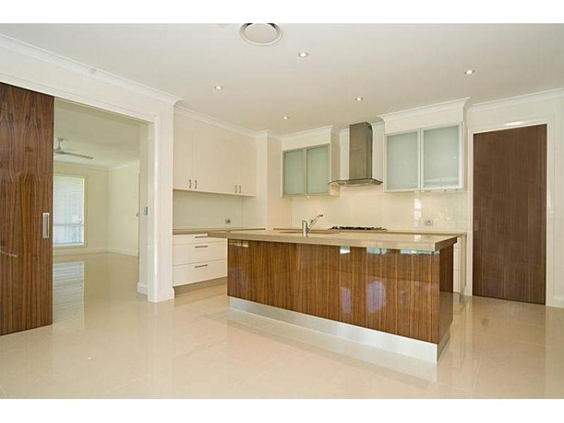 20 Aspera Place, Noosaville QLD 4566