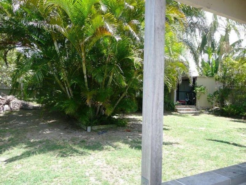 21 Newfield, Sunrise Beach QLD 4567