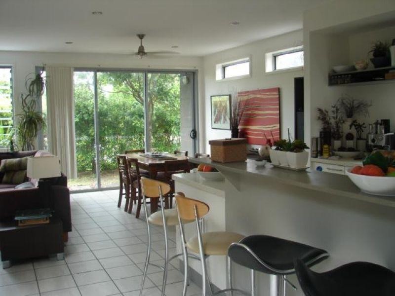 11 Boardwalk Boulevard, Mount Coolum QLD 4573