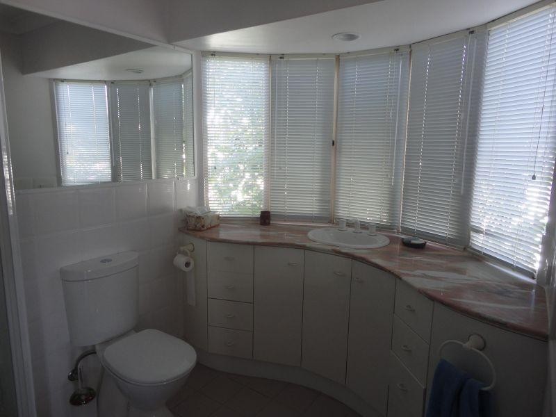 2/24 Sunseeker Close, Noosaville QLD 4566