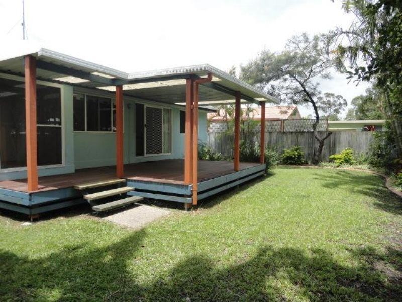 8 Iluka Link, Noosaville QLD 4566