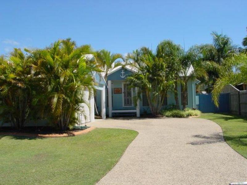 8 Iluka Link, Noosaville QLD 4566