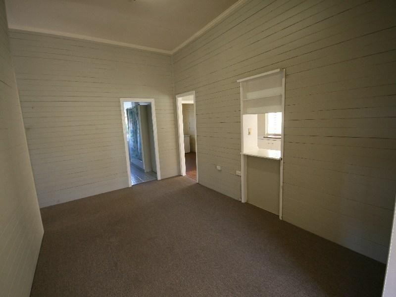 69 Crescent Road, Gympie QLD 4570