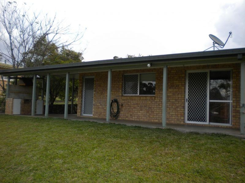 127 Sorensen Road, Southside QLD 4570