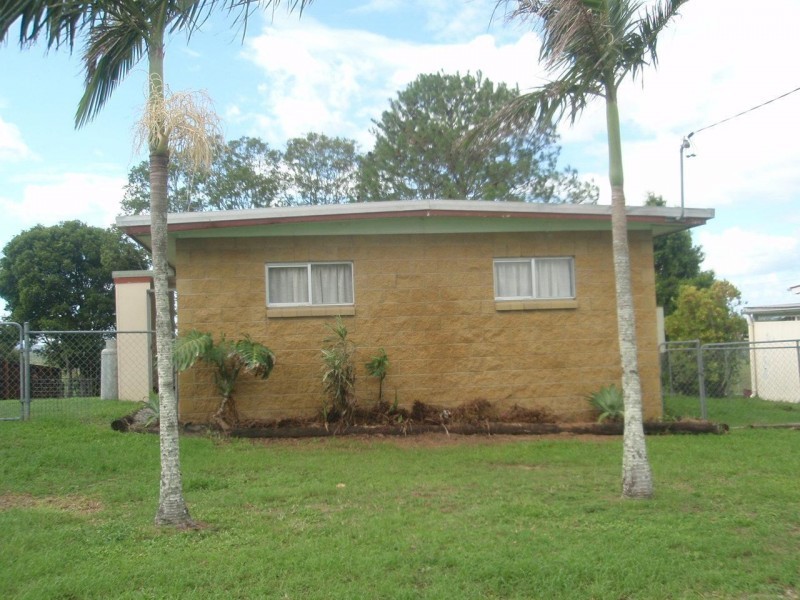 62 Noosa Rd, Monkland QLD 4570