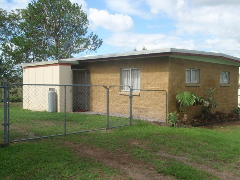 62 Noosa Rd, Monkland QLD 4570