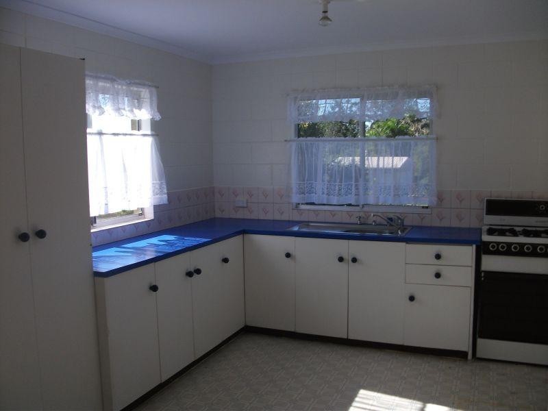 62 Noosa Rd, Monkland QLD 4570