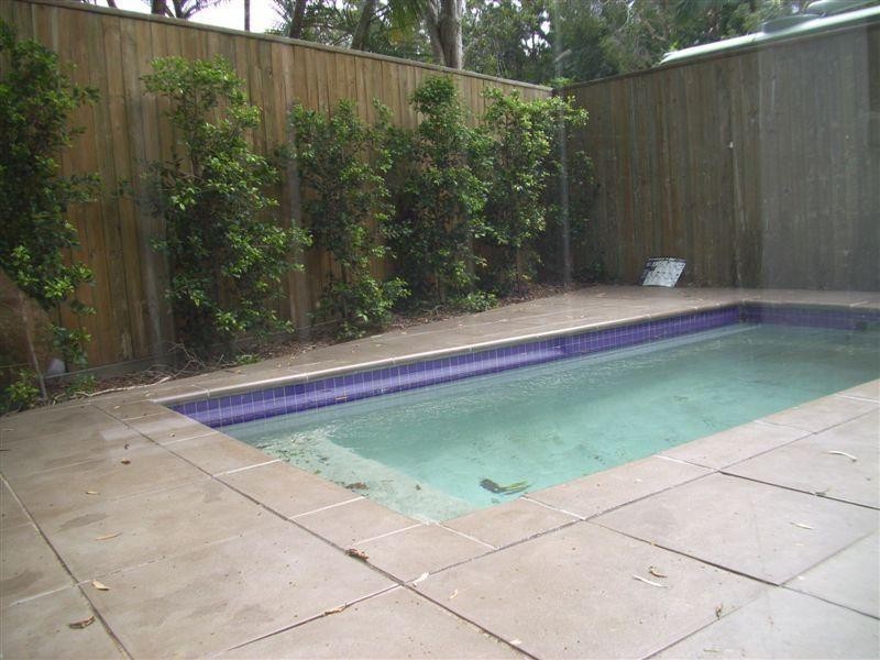 2/11 Lake Weyba Drive, Noosaville QLD 4566