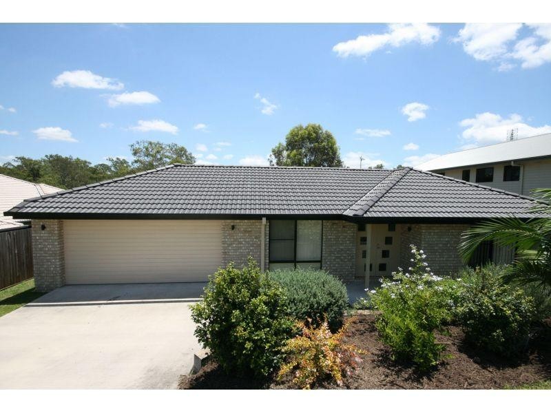 62 Bushland Dr, Southside QLD 4570