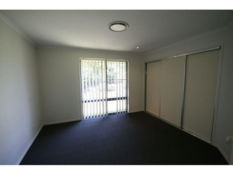 62 Bushland Dr, Southside QLD 4570