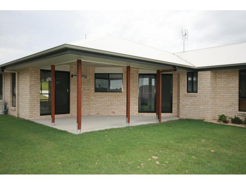 11 Principal Place, Jones Hill QLD 4570