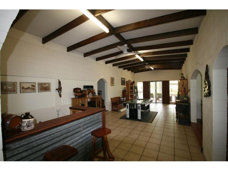 19 Gavin Way, Long Flat QLD 4570