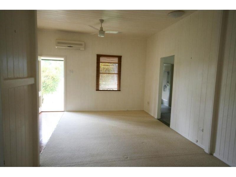 25  Verne Road, Wolvi QLD 4570
